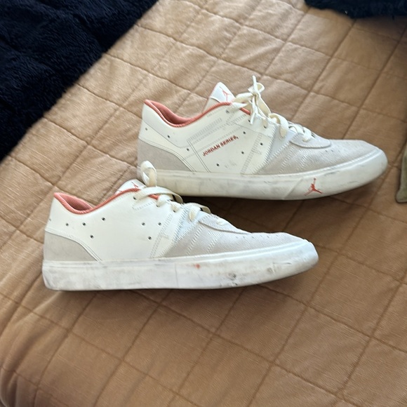 Jordan casual shoes 10.5 - Picture 2 of 6